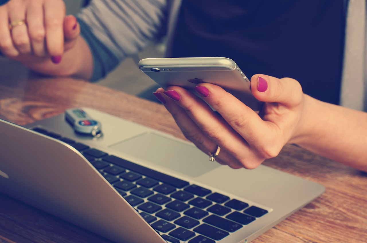 Wir arbeiten digital